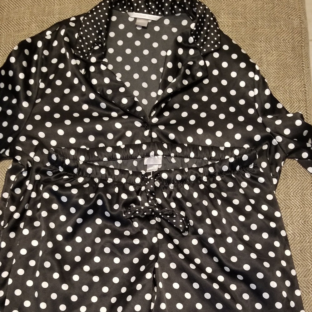 VS 2pc pajamas